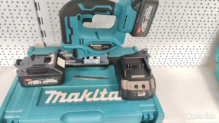 Аккумуляторный лобзик makita