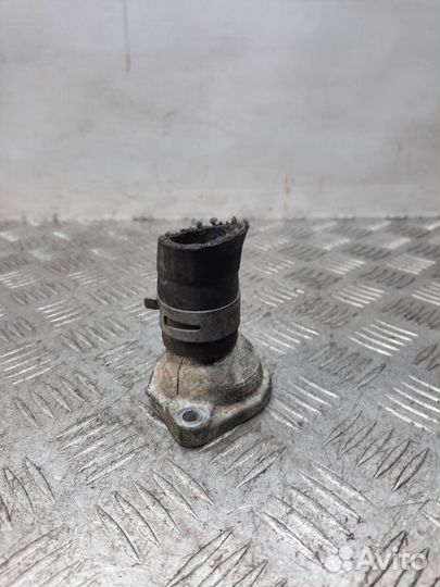 Фланец Toyota Yaris хэтчбэк 5 дв. 1.3 2SZ 2007