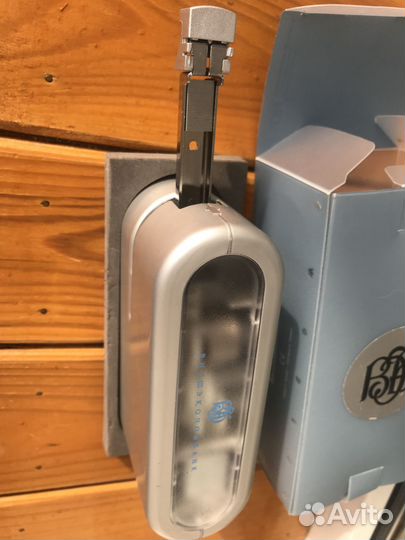 Степлер на батарейках канцелярский