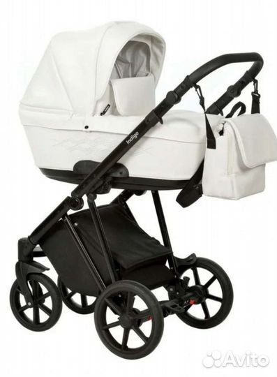 Коляска 2 в 1 Indigo Adagio в белой эко-коже