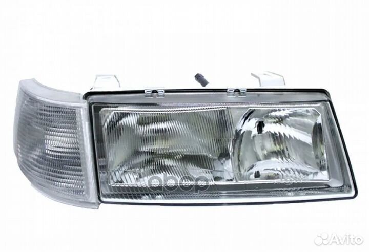 Фара ваз-2110 правая c белым указателем 103711