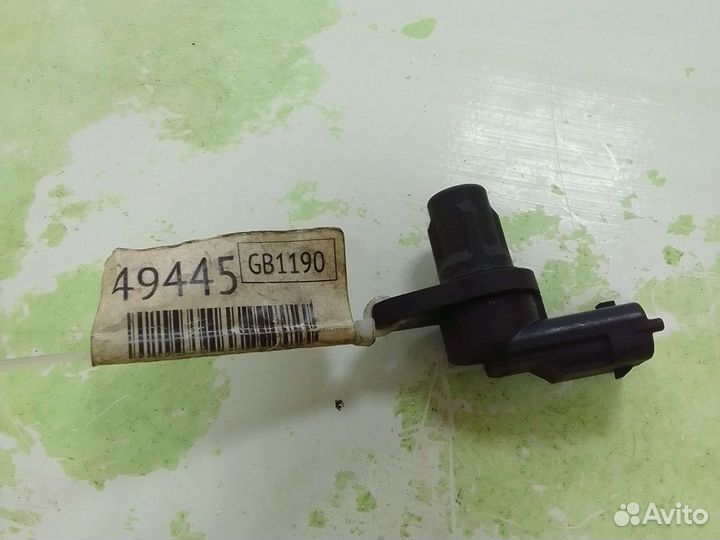 Датчик распредвала Ford Focus 3 CB8 pnda 2010 (б/у