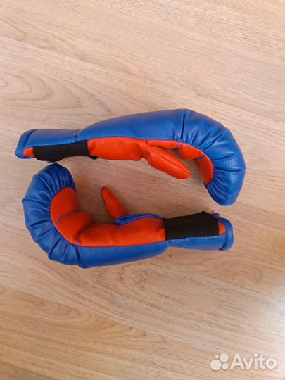 Боксерские перчатки детские