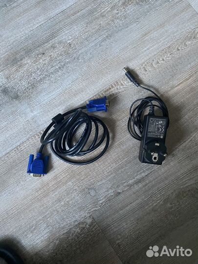 Монитор LG 19 дюймов