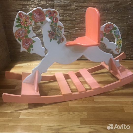 Лошадка-качалка ручной работы