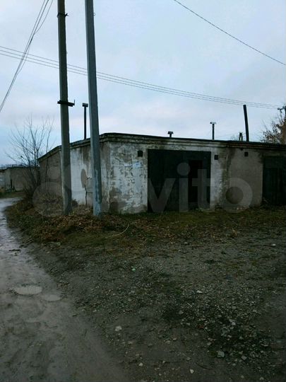 Гараж, > 30 м²