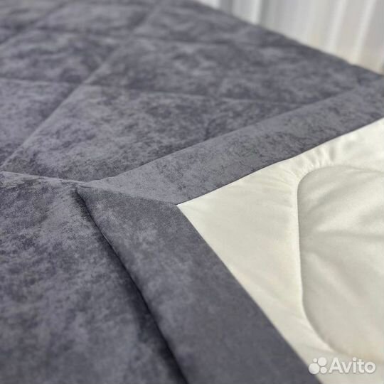 Шторы и покрывало