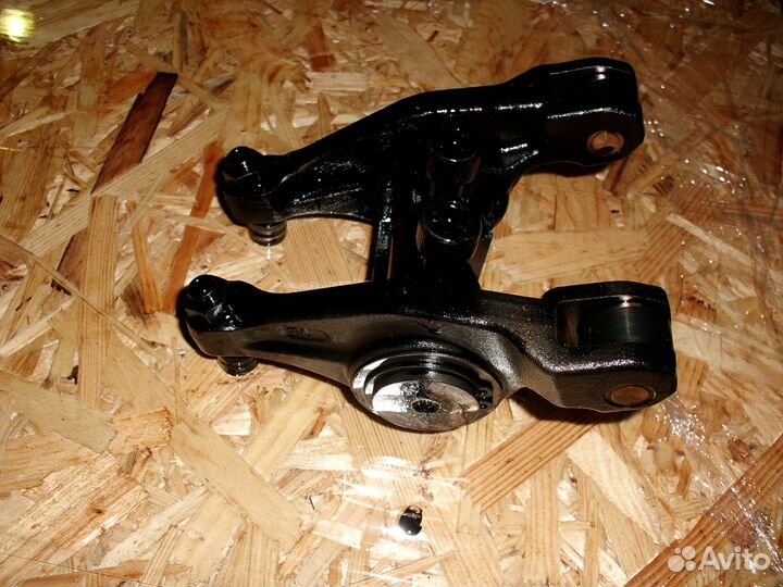 Коромысло MAN 51042006029