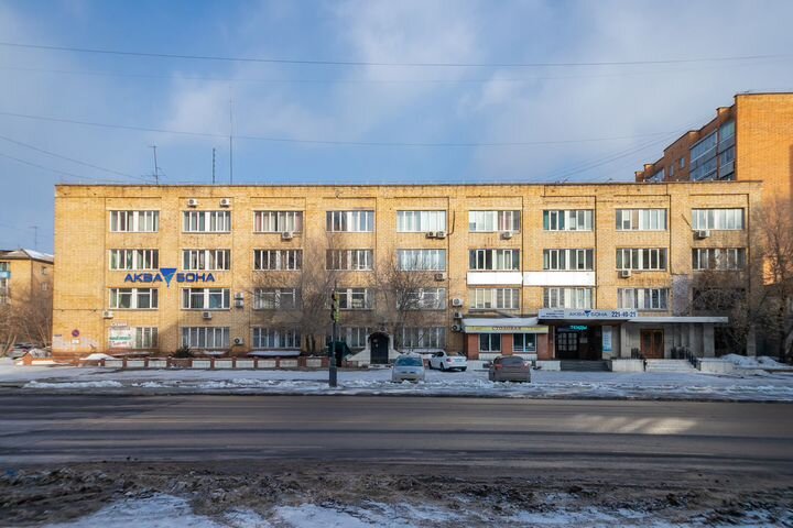Офисные помещения на 4 этажах, 1545.7 м²