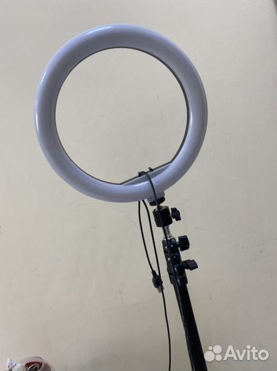 Кольцевая лампа 26см