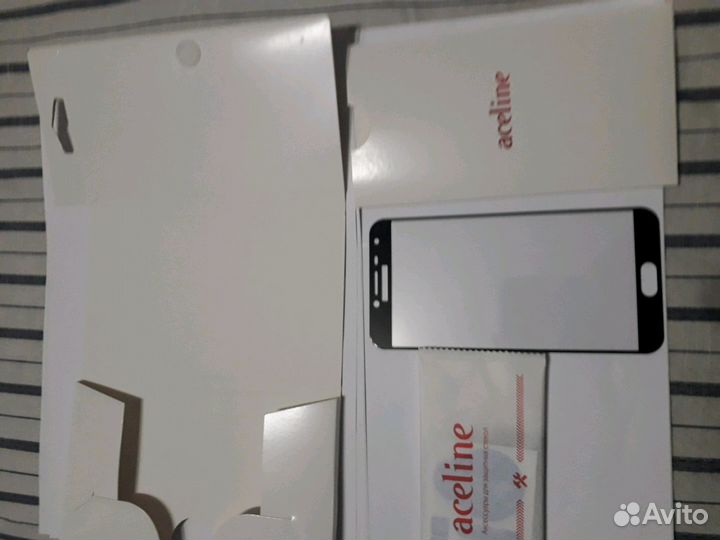 Защитное стекло