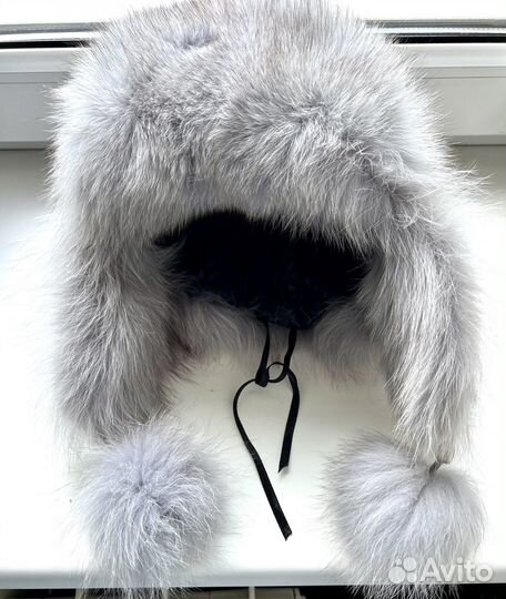 Шапка ушанка женская натуральный мех песец. Новая