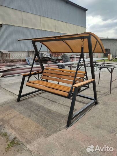 Уличные качели новые