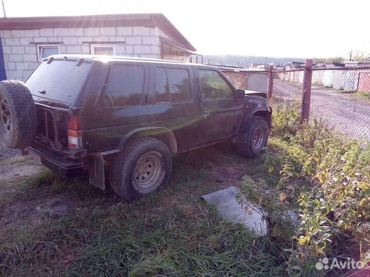 Nissan Terrano 3.0 МТ, 1990, 200 000 км