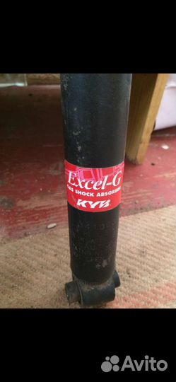 Задние Газомасляные амортизаторы Аudi 80 KYB