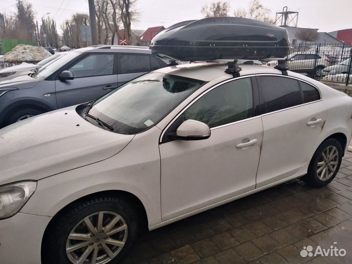 Автобокс Турино LUX черный глянец на Volvo