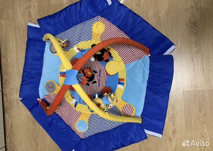 Развивающий коврик