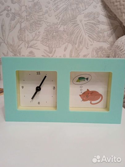 Посуда для кукол и часы