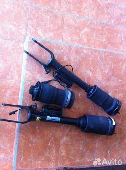 Передняя пневмостойка на мерседес gl ml 164