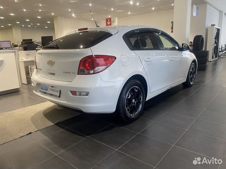 Chevrolet Cruze 1.8 AT, 2012, 111 806 км