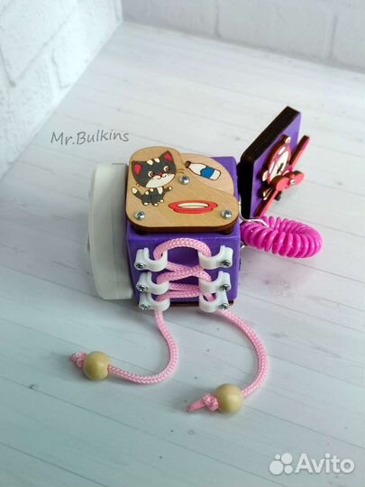 Развивающий бизикубик дорожный