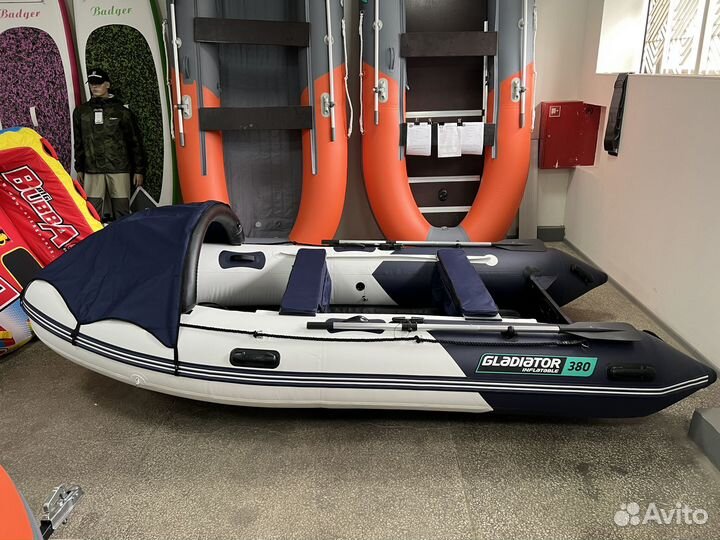 Пвх Gladiator (Гладиатор) E 380 PRO с нднд бело-си