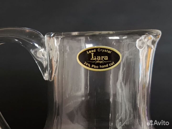 Графин кувшин