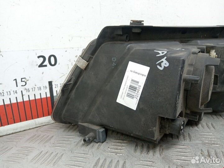 Фара передняя для Volkswagen Passat 5 3B0941018R