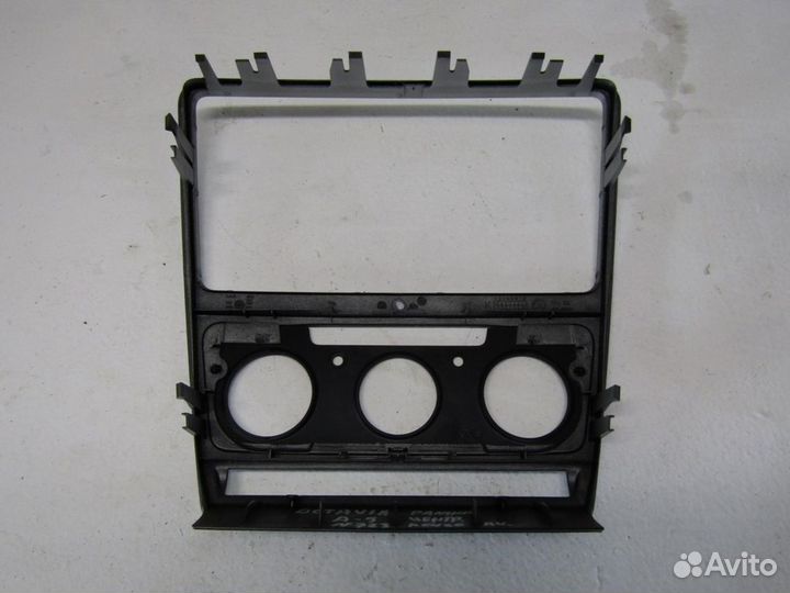 Накладка декоративная Octavia (A5 1Z) 2004-2013