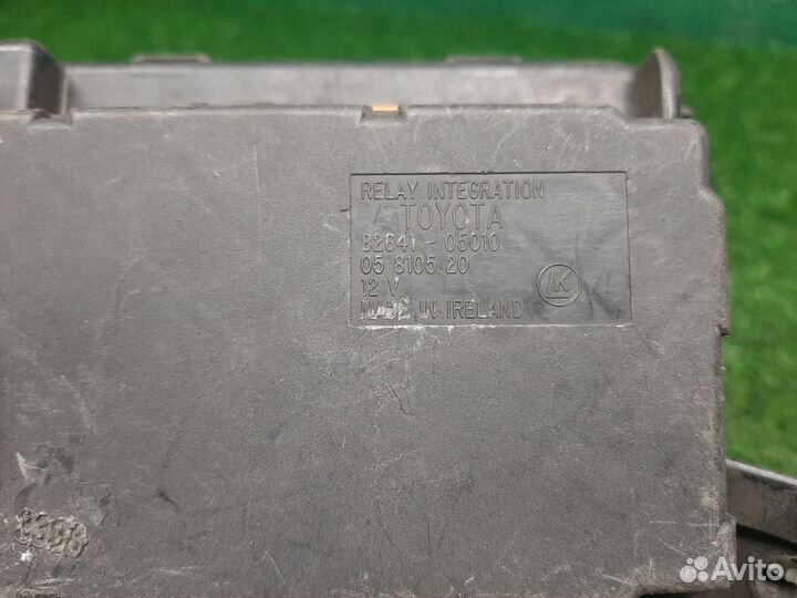 В наличии: Блок пред. Toyota Avensis 1