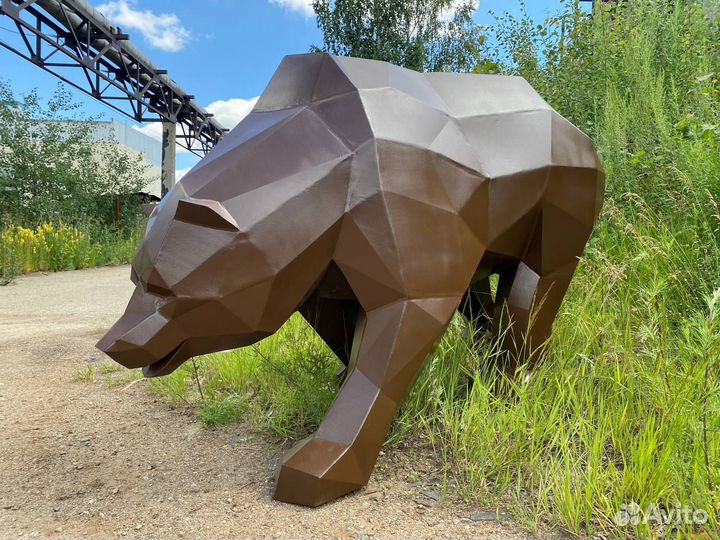 Полигональная фигура Медведь из металла