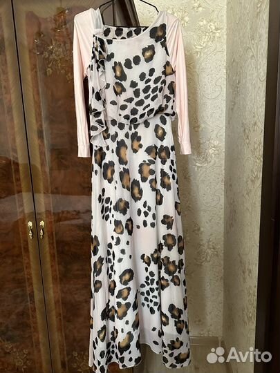 Платье нарядное