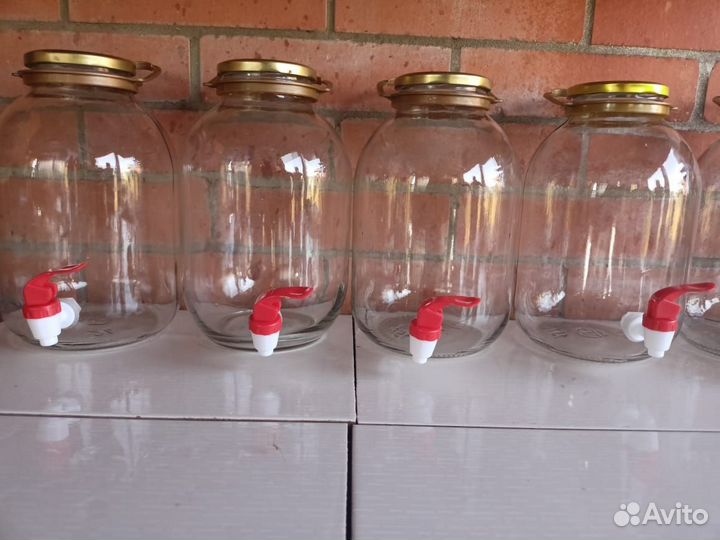 Стеклянная банка 3л с краном и ручкой