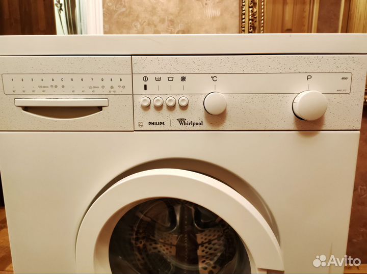 Стиральная машина бу Whirlpool Philips