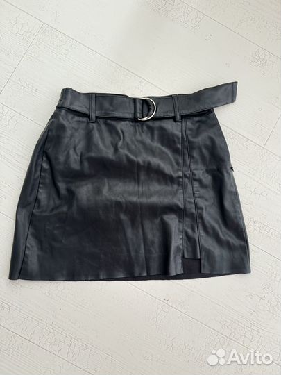 Юбка кожаная pull & bear S