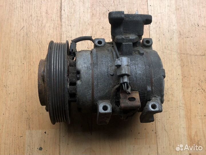 Компрессор кондиционера Toyota Avensis T22 1.8 1zz