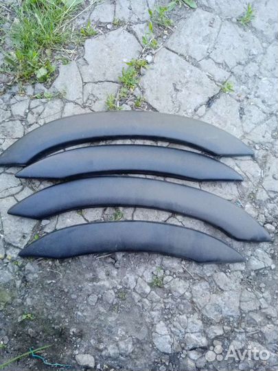 Накладки пластиковые