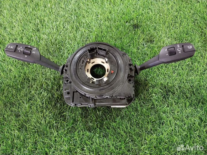 Переключатель поворотов и дворников BMW 3-Series