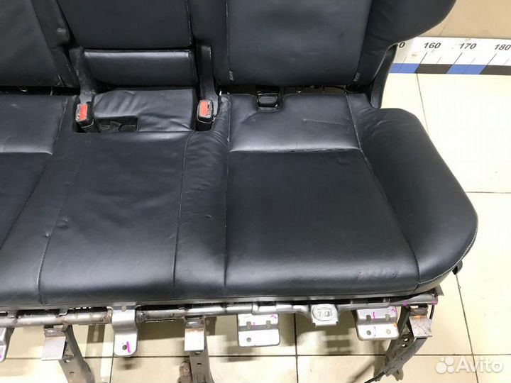 Сиденье заднее RAV 4 2013