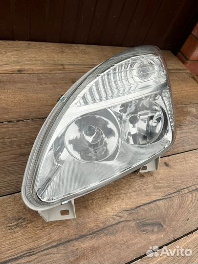 Фара передняя левая Газ Газель 2011