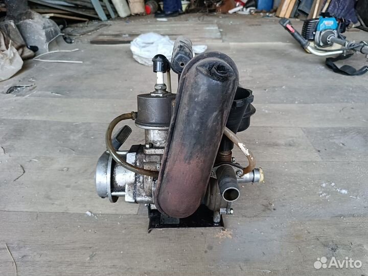 Помпа для воды бензиновая