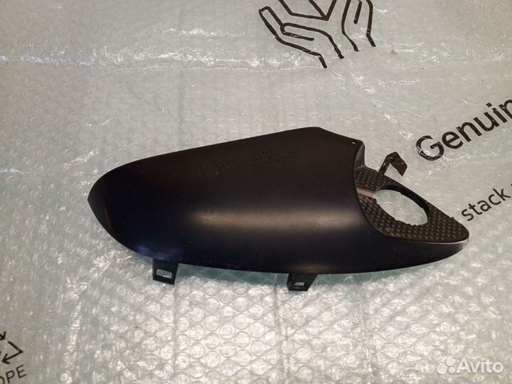 Крышка левого зеркала Toyota Land Cruiser 200