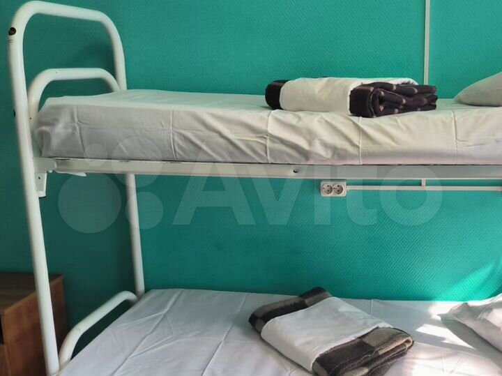 Комната 13 м², 1/4 эт.