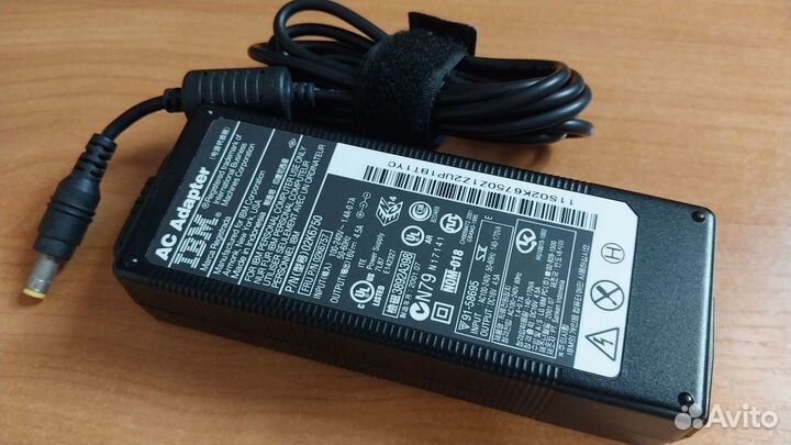 Блок питания IBM AC Adapter 16V