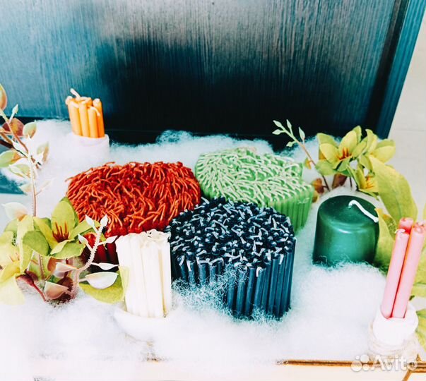 Чёрные золотые белые свечи восковые