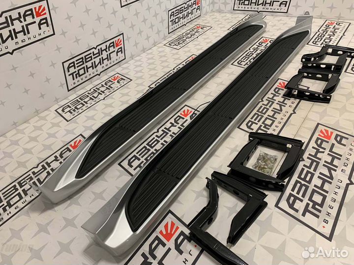 Подножки Toyota Land Cruiser 1998-2007 год B1083