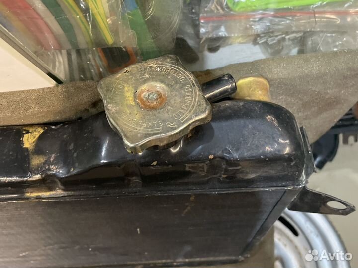 Радиатор медный ваз 2106