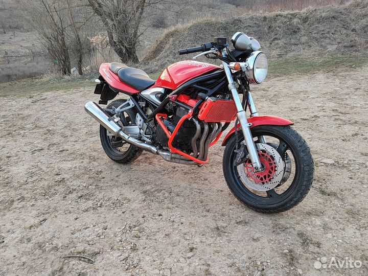 Сузуки бандит 400, красноголовый