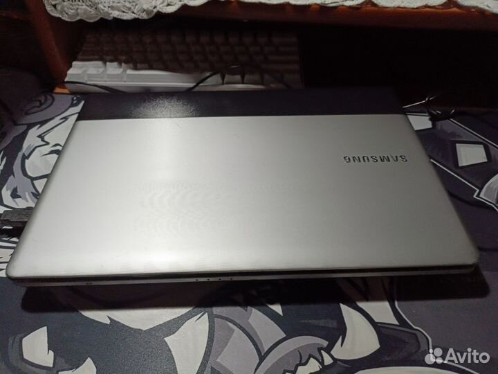 Ноутбук Samsung np300e4a-a01ru