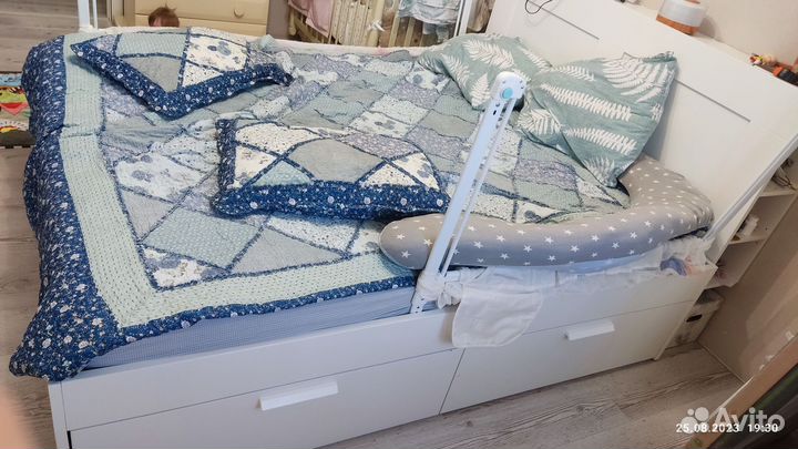 Кровать IKEA 160 200